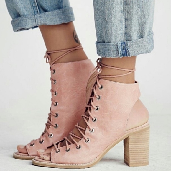 Jeffrey Campbell Shoes - Jeffrey Campbell Free People Lace Up Chunky Heel Open Toe Sandals 7